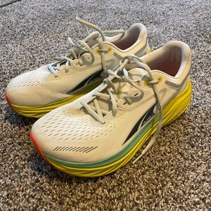 Altra Via Olympus